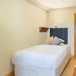Canvas Cuirt Na Coiribe Apartament Galway