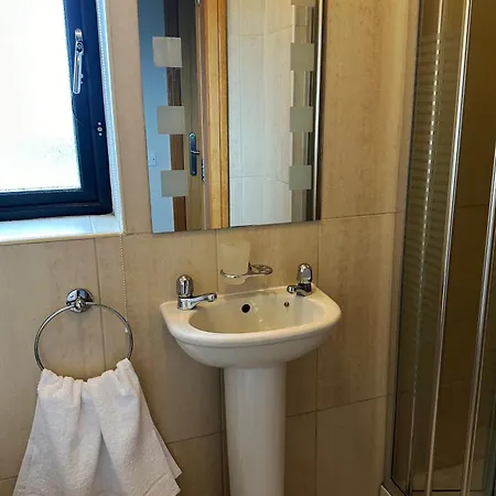 Διαμέρισμα Cuirt Na Coiribe Summer Γκάλγουεϊ