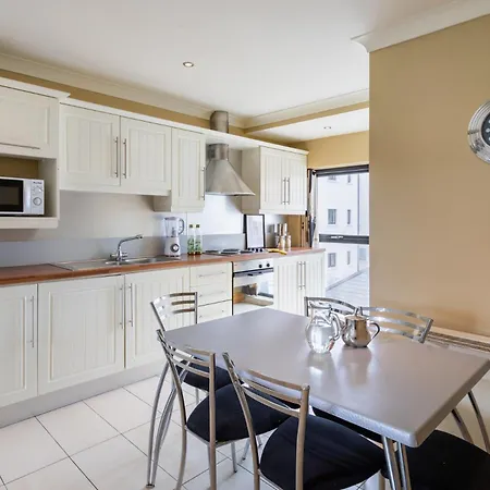 Cuirt Na Coiribe Summer Γκάλγουεϊ